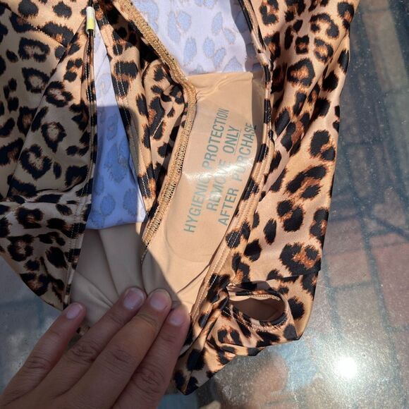 Summersalt Long Torso Marina Leopard One Piece NWT - Picture 10 of 10